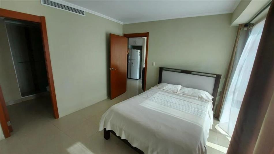 Alquilo suite en Guayaquil Puerto santa Ana cuenta con internet y cable