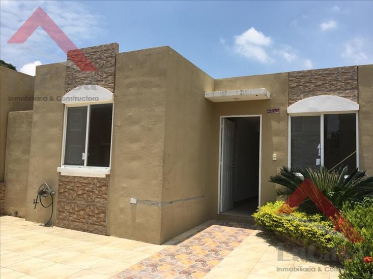 VENTA DE CASA EN DAULE VILLAS DEL REY CERCA A CENTRO COMERCIAL EL DORADO