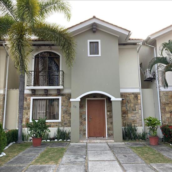 Casa en alquiler  Guayaquil via a la costa de 3 dormitorios amoblada